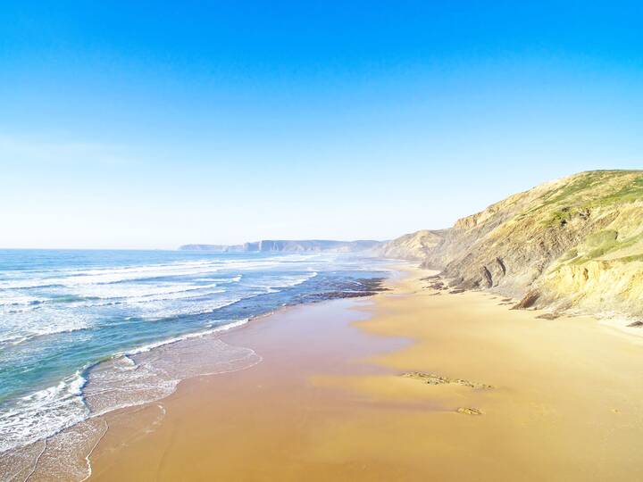 Praia de Vale Figueiras