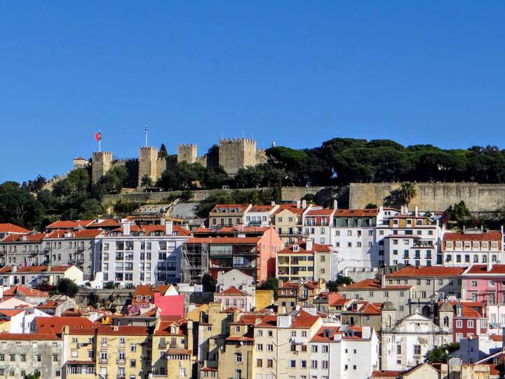 Castelo De Sao Jorge In Lissabon Portugal 360